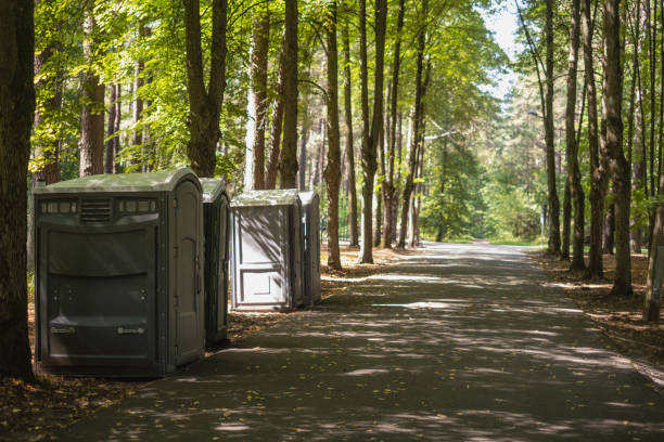 Affordable portable toilet rental in Topeka, IN